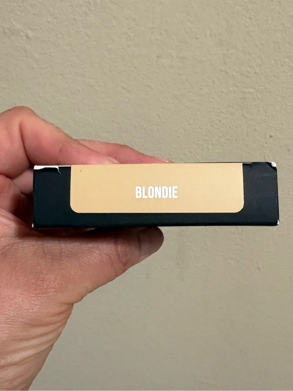HUDA BEAUTY Easy Bake and Snatch Brightening & Setting Powder -BLONDIE Brand New